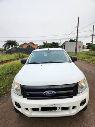 FORD RANGER 3.2 XLT 4X4 CD 20V DIESEL 4P AUTOMÁTICO FORD RANGER 3.2 XLT 4X4 CD 20V DIESEL 4P AUTOMÁTICO